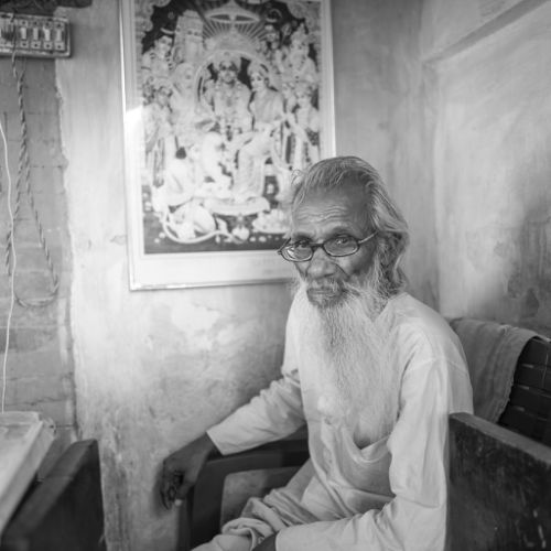 Varanasi: devant un temple