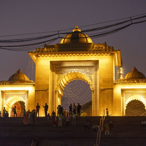Varanassi: Kashi Vishwanath Temple