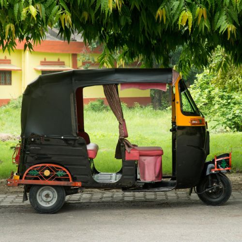 Bénarès Le tuk Tuk Pinkie